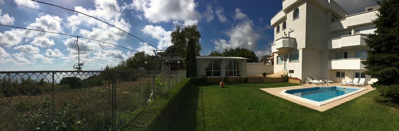 Kabakum Apartments Alen Mak Goudstrand Buitenkant foto