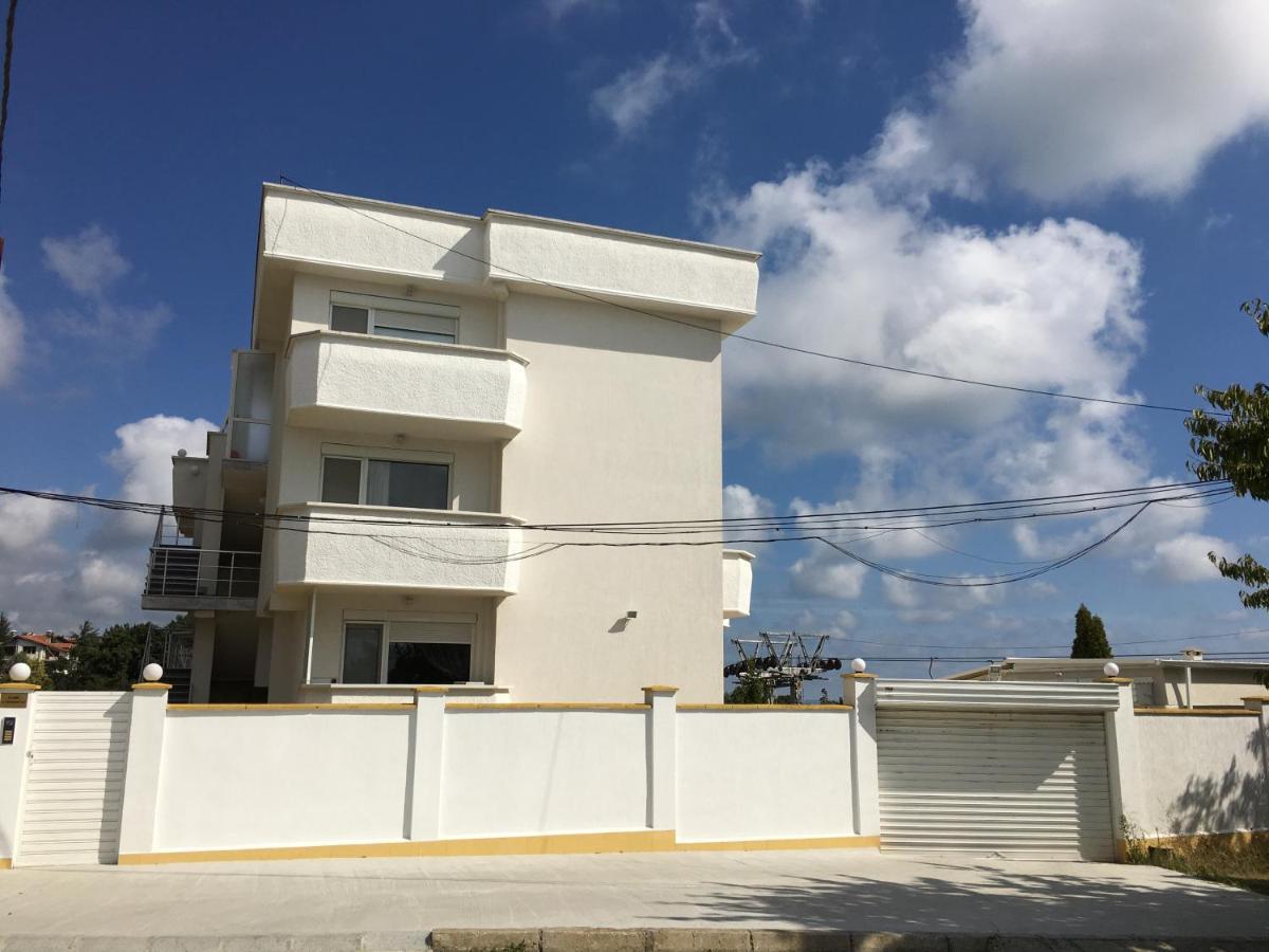 Kabakum Apartments Alen Mak Goudstrand Buitenkant foto